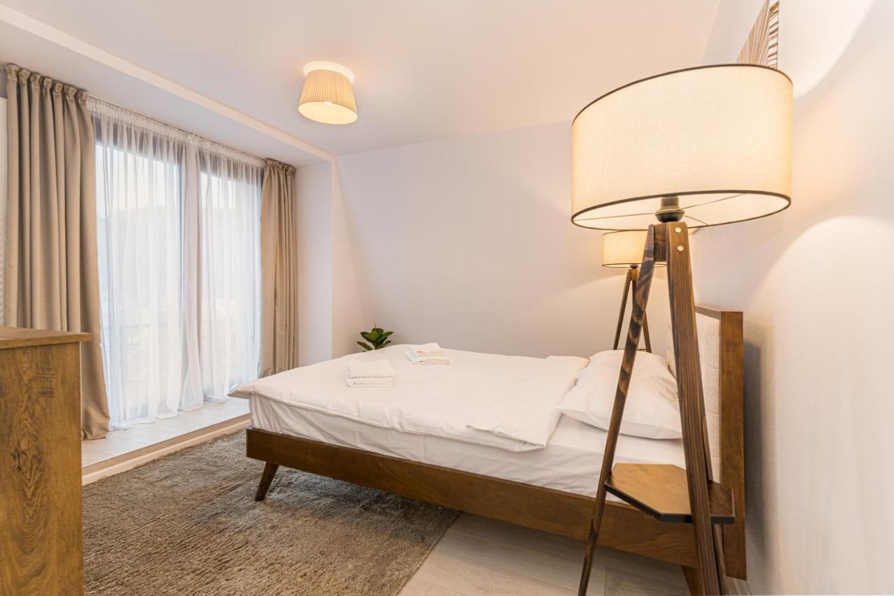 21 Mansion Apartment